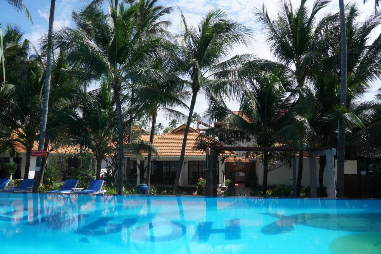 Ravenala Muine Resort Phan Thiet Exterior photo
